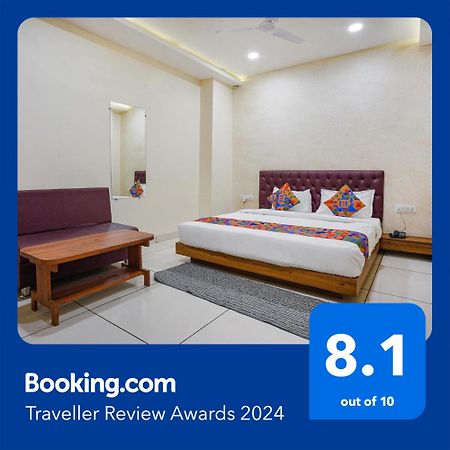 Fabhotel Sukh Vilas 印多尔 外观 照片