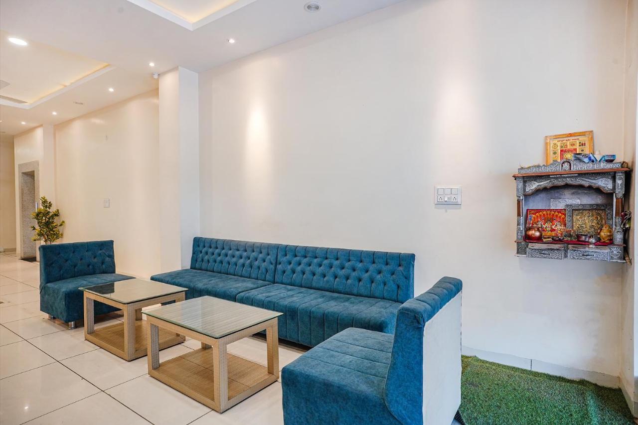 Fabhotel Sukh Vilas 印多尔 外观 照片