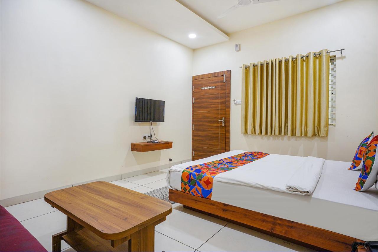 Fabhotel Sukh Vilas 印多尔 外观 照片